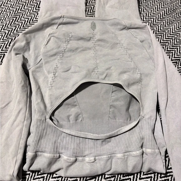 FP Movement Movement Free People Good Karma Long Sleeve Onesie In Gray Sz S/XS - Picture 9 of 11